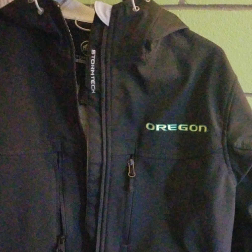 StormTech Performance Jacket - Picture 2 of 4